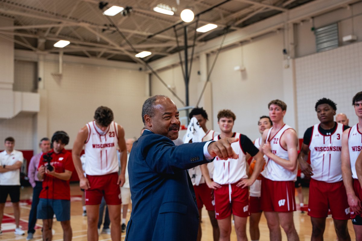 Wisconsin Basketball tweet media