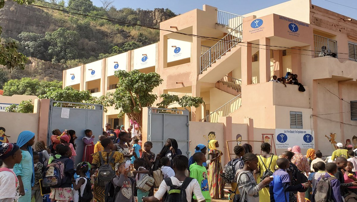 HFI1995's tweet photo. HF has been building and equipping #schools across southern #Mali sponsored by @HFUSA https://t.co/gKP53UxdQY