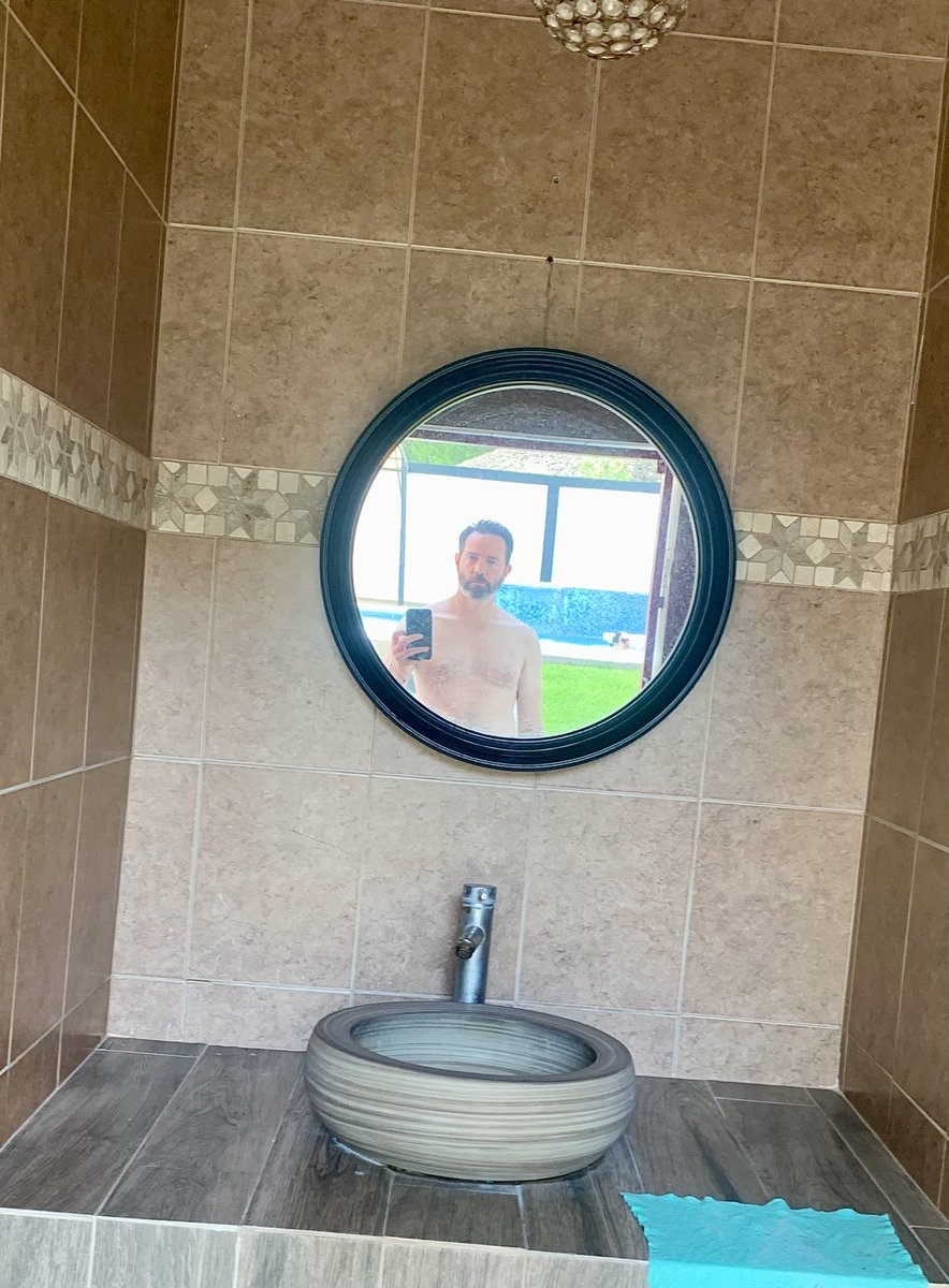 CarlosPalomoF's tweet photo. #refresh💦 #FNKS !!!… https://t.co/0KHR1SvkGv