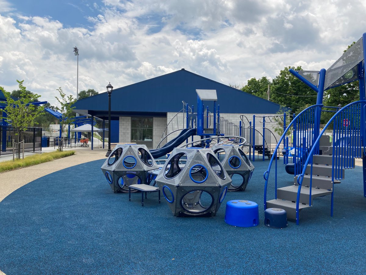 Pittsburgh's tweet photo. Join us tomorrow for the Grand Opening of the NEW @CitiParks Homewood Pool!

The renovation of Homewood Park &amp; Pool, which dates to 2019, is Pittsburgh’s most transformative park rehabilitation project in decades. https://t.co/zuXDlabQzB
