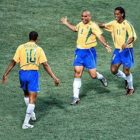 dembelismo99_'s tweet photo. Dembele-Mbappe-Olise son lo más cercano que ha habido a esto en el fútbol de selecciones https://t.co/5YrPWUhqDk
