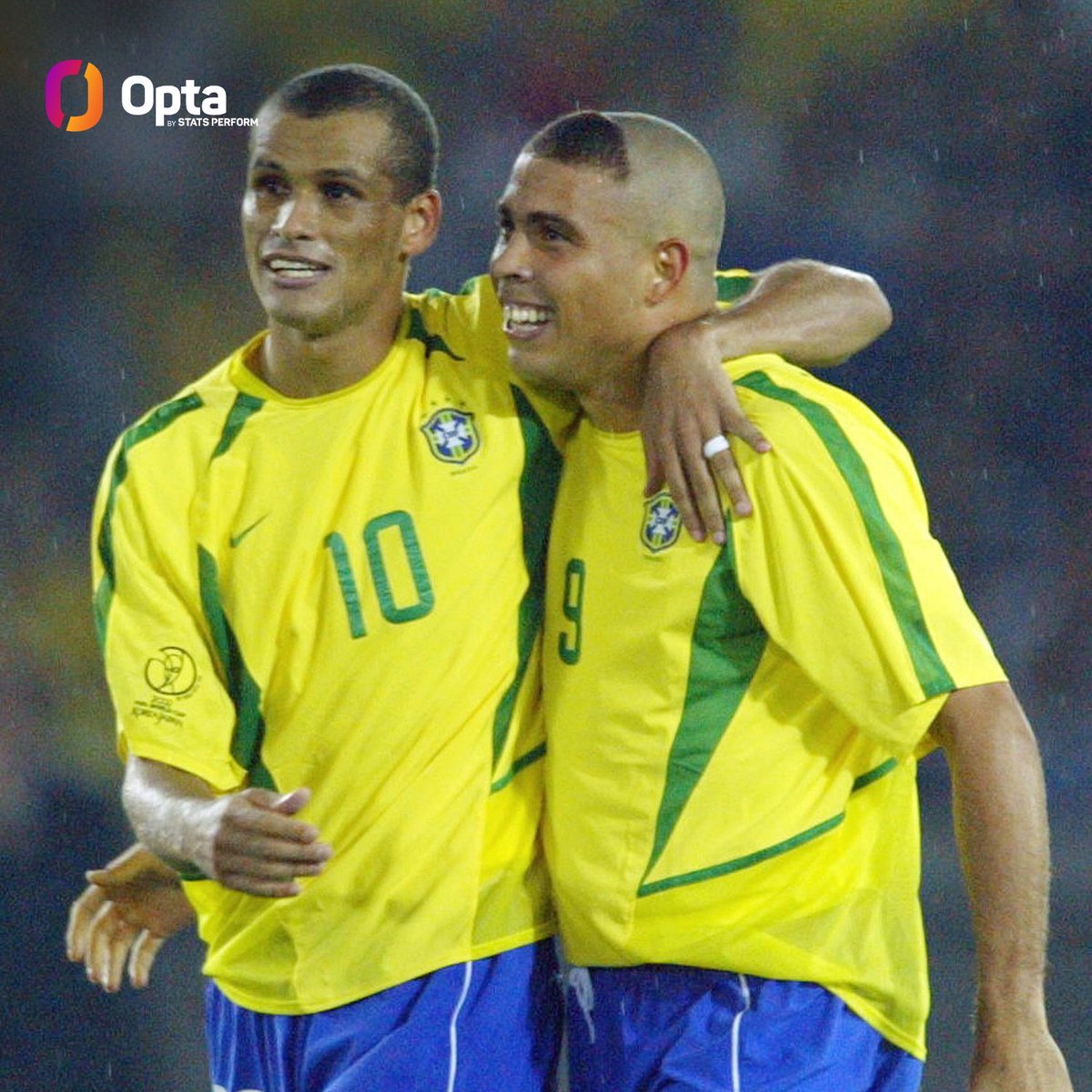 OptaJoe's tweet photo. 5 - France in 2026 are the first team to have two players score 5+ goals in a single World Cup since Brazil in 2002.

🇧🇷 Ronaldo (8) &amp; Rivaldo (5)
🇫🇷 Kylian Mbappé (8) &amp; Ousmane Dembélé (5)

Duos. https://t.co/GUfsVvnI8H