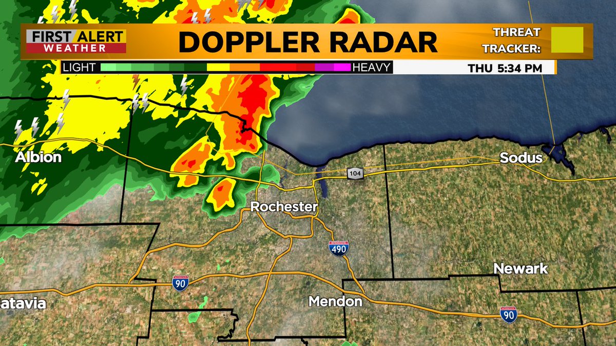 WHEC_SPensgen's tweet photo. 5:30PM Radar update: storms have continued to weaken below severe levels. Some brief gusty winds, a little lightning and brief downpour as what's left moves through northern Monroe County. The worst of it will miss Rochester. https://t.co/Mw92ajRvag
