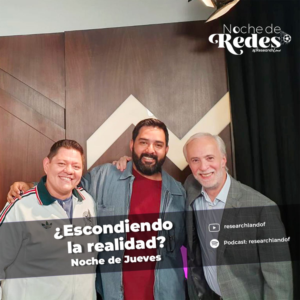 YoPabloLevy's tweet photo. Nuevo episodio de #NocheDeRedes. Hoy el equipo y yo nos sentamos a contrastar frente a frente la gestión de la CDMX y la apuesta de Monterrey y Guadalajara.

🎬 El episodio completo ya está en YouTube: https://t.co/QcF0QYGknJ https://t.co/bqJd15NcmZ