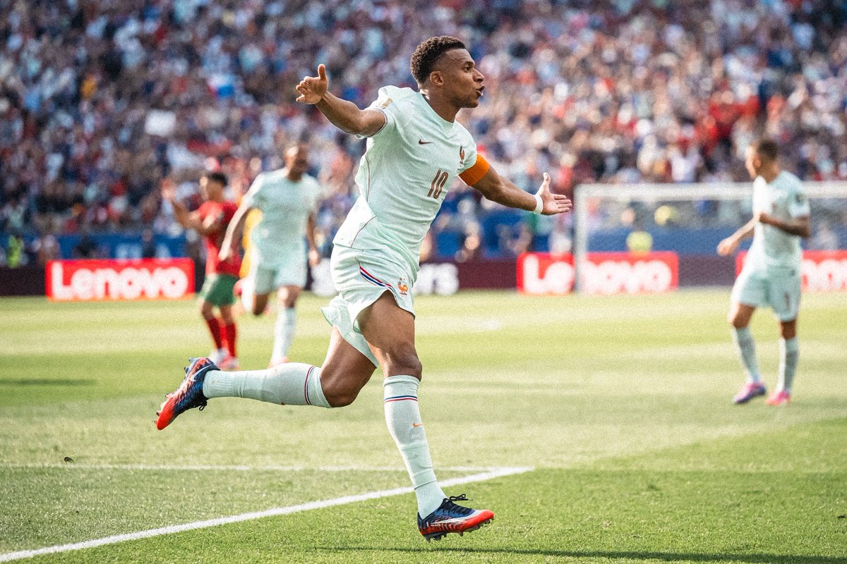 IBZBLUE's tweet photo. Kylian Mbappe 😮‍💨🇫🇷⚡️ https://t.co/C3Q2YM0FdV