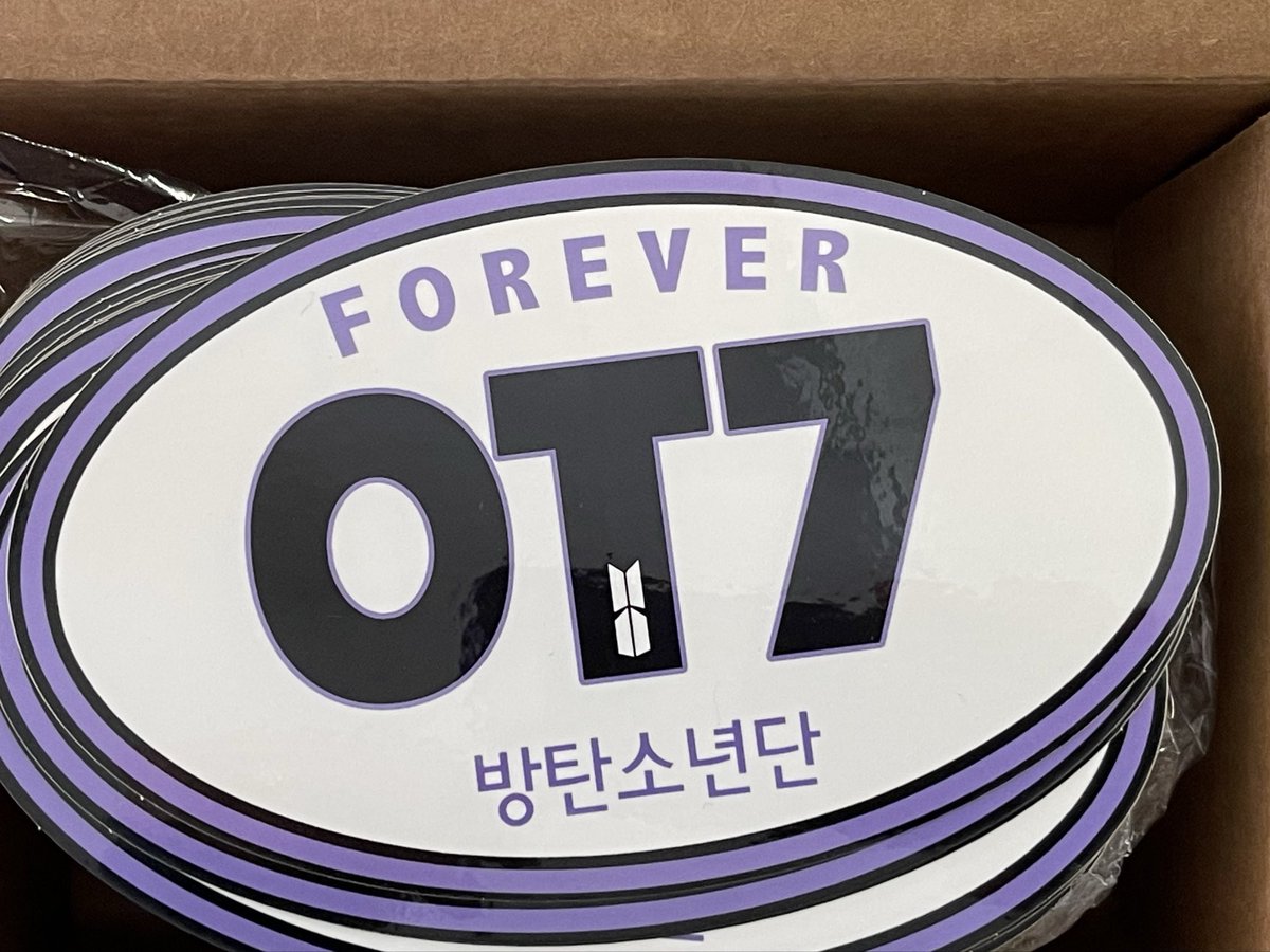 Tam_Z_7's tweet photo. @kttllua @TinkerLord13 Started with V, then Yoongi as wrecker, then dual biased with V and Yoongi and now Yoongi is the ult. Maybe RM is my wrecker now. 
But I’m OT7 for life! https://t.co/iIcRRyPW0H