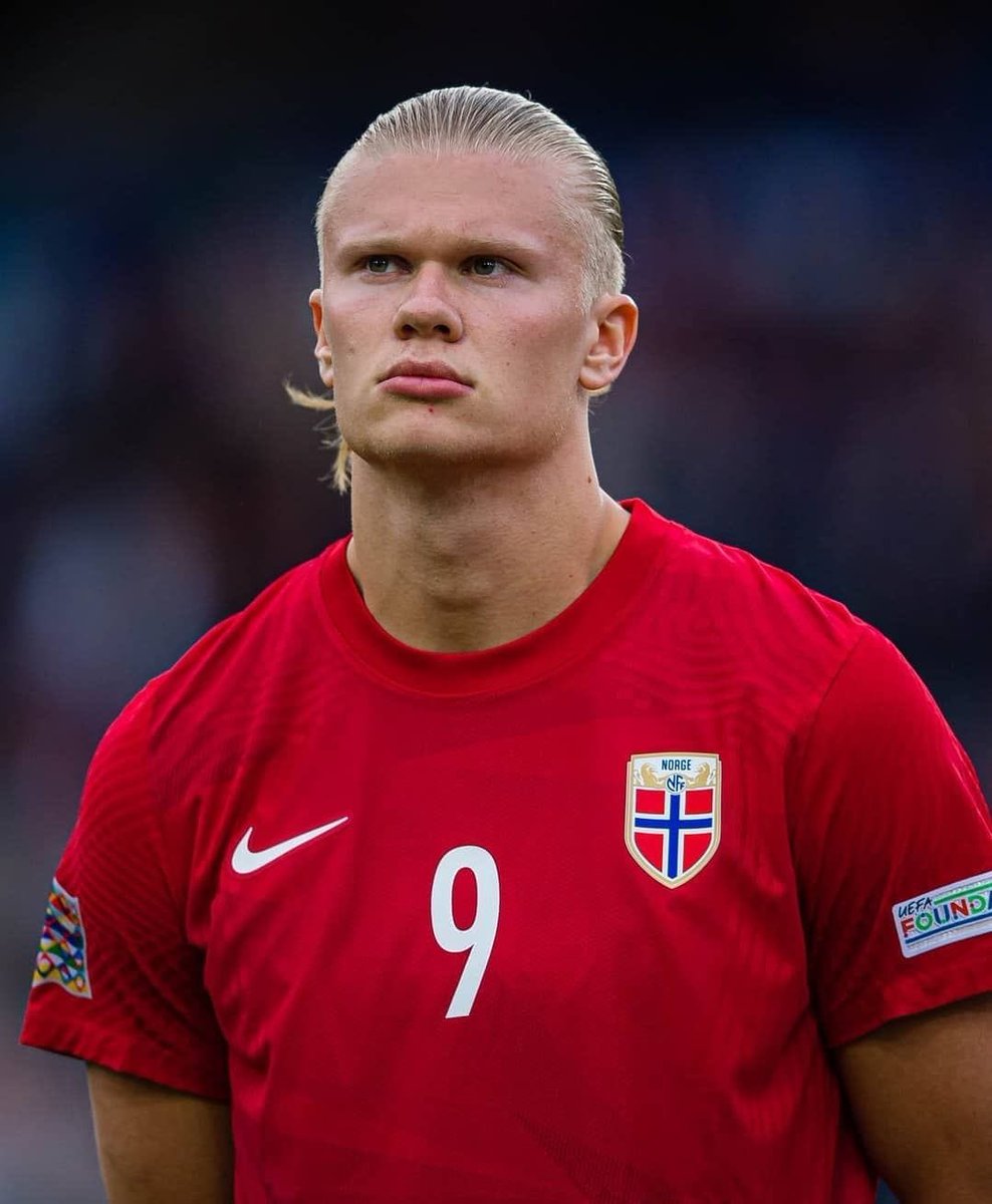 FrenchRapUS's tweet photo. 🚨 ERLING HAALAND S’ATTAQUE À L’ARBITRE DE FRANC-MAROC APRÈS LE PÉNALTY RATÉ DE MBAPPÉ ! 

« Devoir attendre 5 minutes avant de tirer un penalty, c’est beaucoup trop long. » 😡 https://t.co/ka5slKeXSz