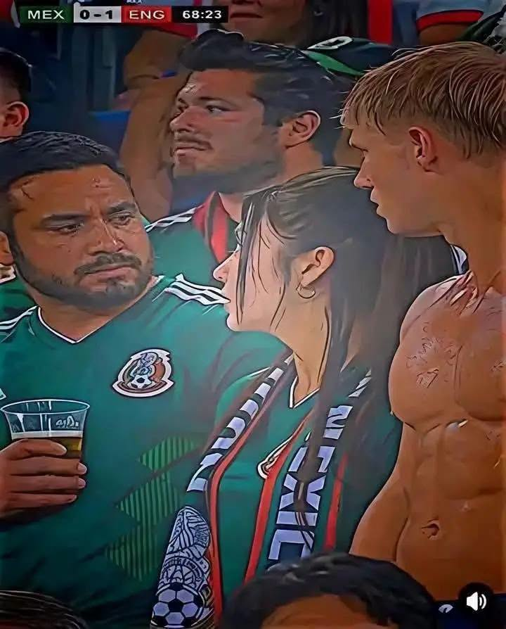 FootyHumour's tweet photo. Caught in 4K https://t.co/8HXFqqsyPV