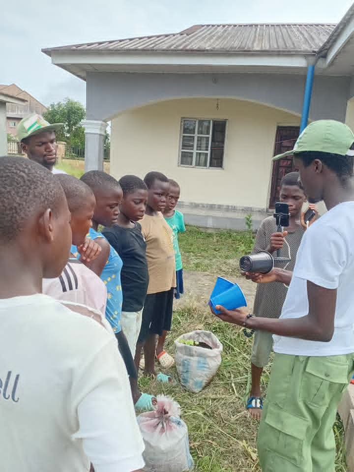 nysc360's tweet photo. Benefits of serving in a village PPA 🇳🇬

1. Food items are cheaper to get in the village. 

2. You will find all you need in the village, not all you want. 

3. Because you don’t have the luxury of seeing many things you want, you’ll be able to save more. 

4. You eat real food, most times directly from the villagers farms. 

5. Integrating with your host community is at the very peak. Almost everyone in the village knows, loves, and hails you when lever they cross your path 

6. There’s little or no competition. Most rural Corpers have better accommodation. Sometimes one Corper per room(I’m a living testimony) compared to the city where survival of the fittest is the theme of the day 

7. In the village, you experience the people more. A small community of people who speak same language and do things in their way. You learn new language and new ways of doing things away from home. 

8. You’re like a government official sent on vacation. Serene atmosphere, calm environment (even though mosquitoes fit dey 😅). Less noise compared to the city and less pollution. 

Serving in a rural community may come with some limitations but it also comes with lots of advantages. 

I’ll choose a village PPA over one in the city any day. 

Your thoughts 💭?