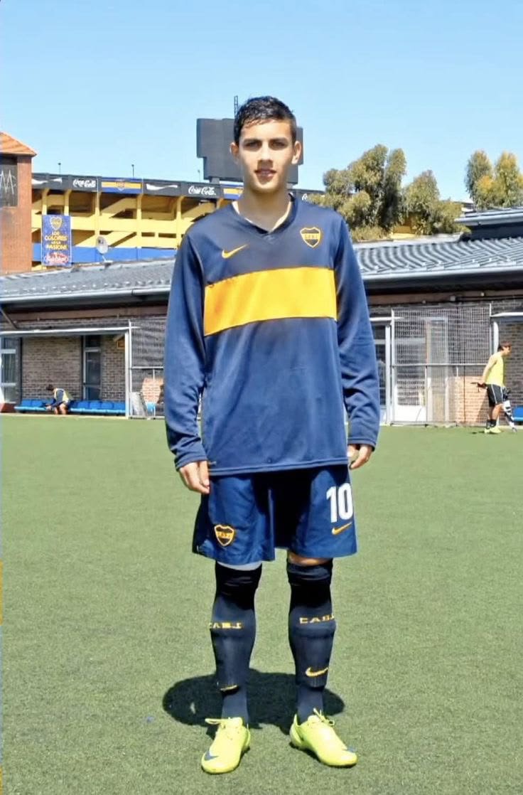 primera1905's tweet photo. FOTO RETRO XENEIZE DE CADA DIA https://t.co/Bcolr1d9fK