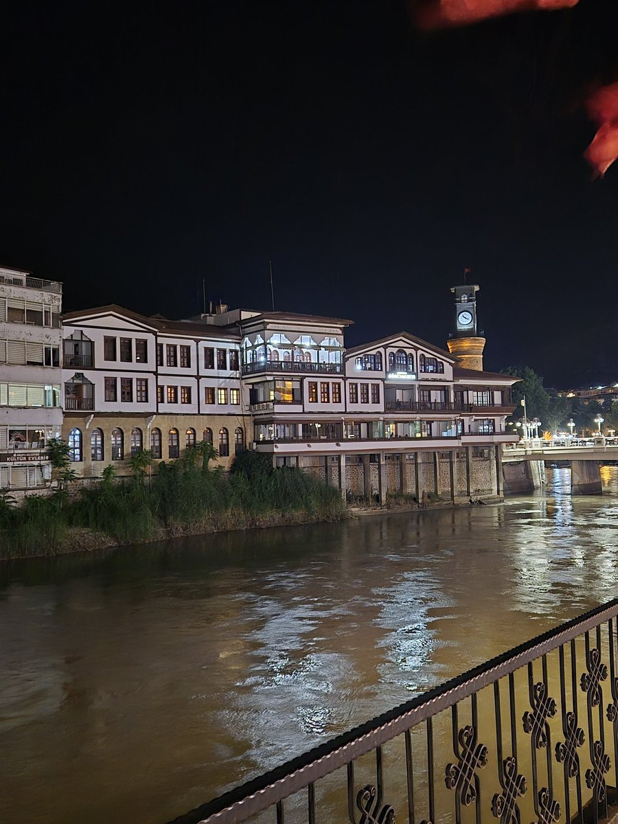 m_krat's tweet photo. Buyrun amasya https://t.co/fFaLEDoP6Z