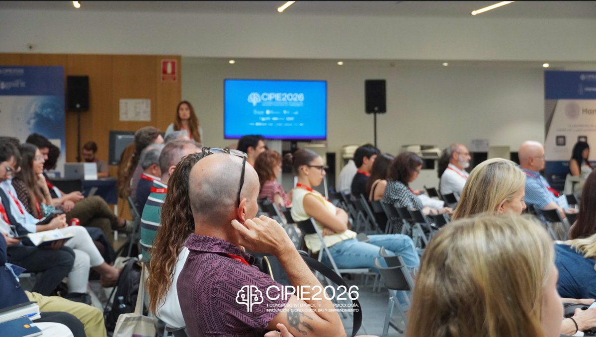 CIPIE2026's tweet photo. #CIPIE2026 reúne a investigación y empresa para explorar cómo la IA y la innovación están transformando la Psicología

🧠Primera jornada centrada en el uso responsable de la tecnología: salud mental, realidad virtual, agentes conversacionales y nuevos modelos de intervención https://t.co/RQVTGF9w2o