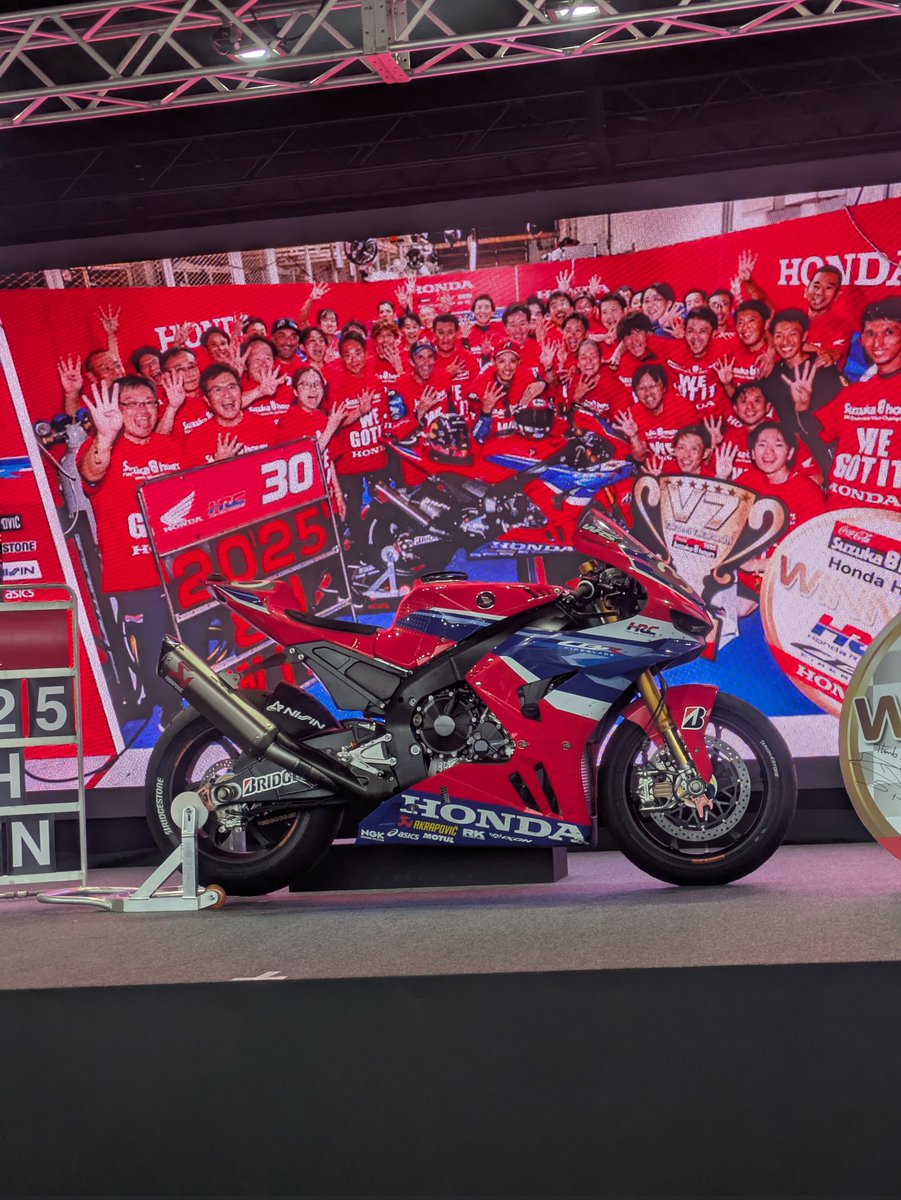 MVX25F's tweet photo. #鈴鹿8耐　#梅雨明け
2026鈴鹿8耐から1週間後に関西の梅雨が明けた☀
決勝レースは雨天で前日のトップ10トライアルが中止になる大波乱のレースだったが、晴れの全開レースが見たかったな。マーシャルかー先導のゴールも残念だった。次回以降は梅雨が明けてからにして欲しいm(_ _)m https://t.co/gtTiui7HdR