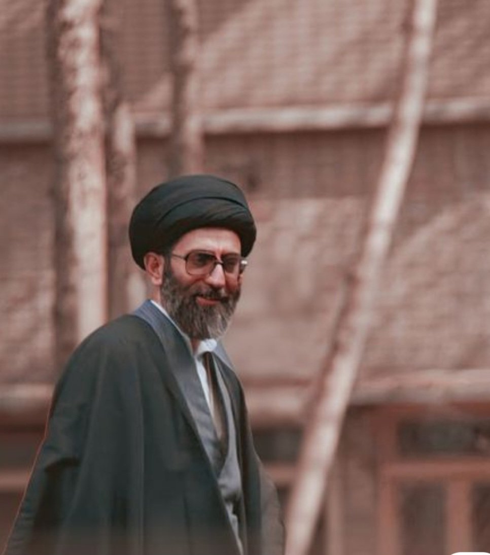 parima19683's tweet photo. مدارا کن ای خاک با محبوب من 😭💔 https://t.co/FXs0LD842k