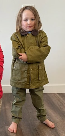 AB_EmergAlert's tweet photo. This is an Alberta Emergency Alert. Beaverlodge RCMP has updated an Amber Alert.

This alert is in effect for everyone north of Grande Cache, up to Chateh, and within the North and West provincial boundaries.

On July 7, Lanakai Morrison was abducted from Beaverlodge. Lanakai is age 6, white male child, slight build, has long light brown hair and brown eyes. He is believed to be abducted by his mother, Krista Morrison. Krista is age 35, 5 ft 8 in, medium build, with long dark brown hair and brown eyes. They may be travelling with Daniel Ludwig, age 35, white male, 5 ft 11 in, large build, shaved head, brown eyes and Karl Morrison, age 4, white male child, slight build, long dirty blonde hair and brown eyes. It is believed they are driving in a 2006 red Ford F350, AB license plate CXW8820.

Do not approach. Call Beaverlodge RCMP at 780-354-2955, or local police, if you have any information.

https://t.co/CBfdIvtOL9 #ABemerg #ABAMBER