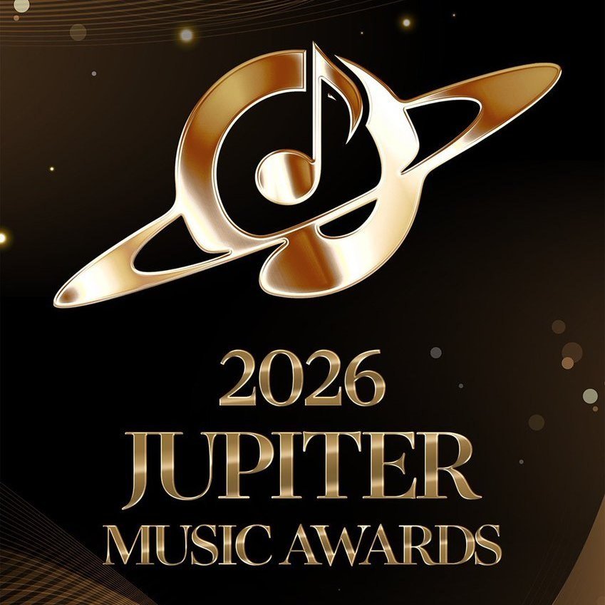 RunBTSArg's tweet photo. 🏆|Júpiter Músic Awards 2026

-BTS se encuentra nominado en las siguientes categorías 

 •Álbum del Año: ARIRANG 
 •Grupo del Año: BTS
•Cancion del Año: Swim 

📆 La primer ronda comienza el 01 de Julio  hasta 16 de julio 

🔗https://t.co/wboDRjuOpd

🔗https://t.co/zYMXobbcma

🔗https://t.co/wQpLQPb8S1

🔗https://t.co/SDAH9kpzWt

🔗https://t.co/7W6FSdCgZS