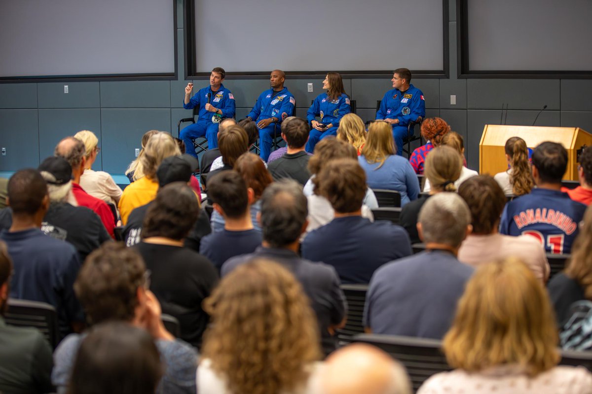 NASA's Kennedy Space Center tweet media