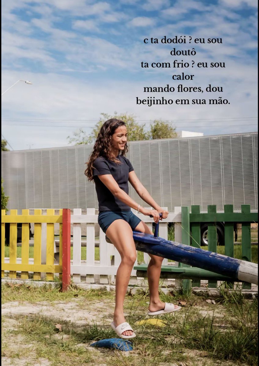 PortalRaydu's tweet photo. A perna definida que eu queria ter sem ir pra academia https://t.co/2ghM5ExhAL