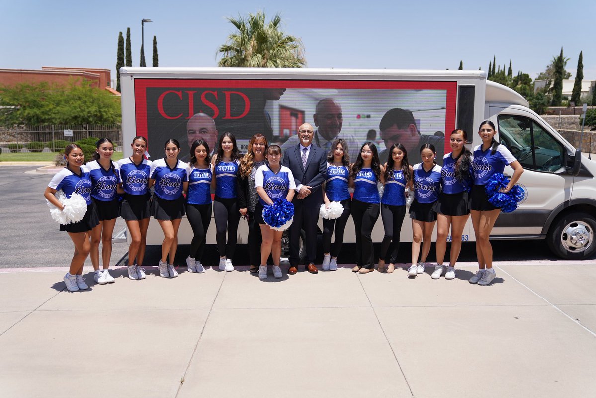 ClintISD's tweet photo. We’re so incredibly proud of our two amazing Teachers of the Year who interviewed this afternoon for Regional Teacher of the Year! 🎉 

🏆Laura Tullius-Medina, W. D. Surratt Elementary

🏆Henry Rodriguez, Clint High School

They pour their hearts into our students and community, and we couldn’t be more thrilled to see them recognized for their achievements.

Full Gallery: https://t.co/cWqFlvwvIV

#WeAreClintISD #TogetherWeBuildTomorrow