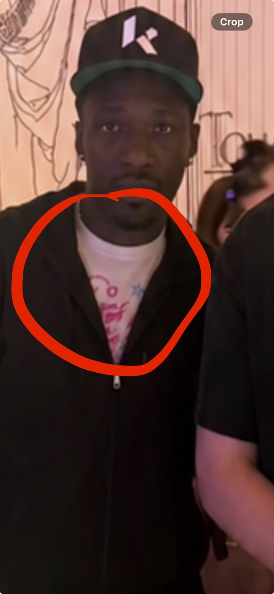 AnthonyD_heat's tweet photo. Am I trippin?????? https://t.co/BSz9yNLmM2