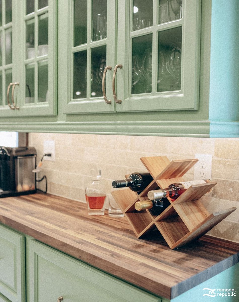 RemodelRep's tweet photo. The Heart of the Home, Redefined. ✨

Your kitchen should be extraordinary. We build bespoke culinary sanctuaries.

Handcrafted Cabinetry Appliance Integration Luxury Finishes Design-Build Service
🗓️ Book a Consultation! 
📞 678-395-7060 
📍 Go: https://t.co/OumHybLr8q https://t.co/Zj4S74RGmt