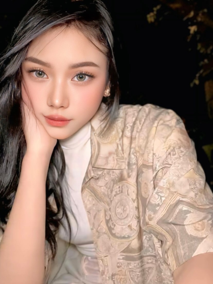 pookiewynn's tweet photo. 믕 https://t.co/3zsocJz58n