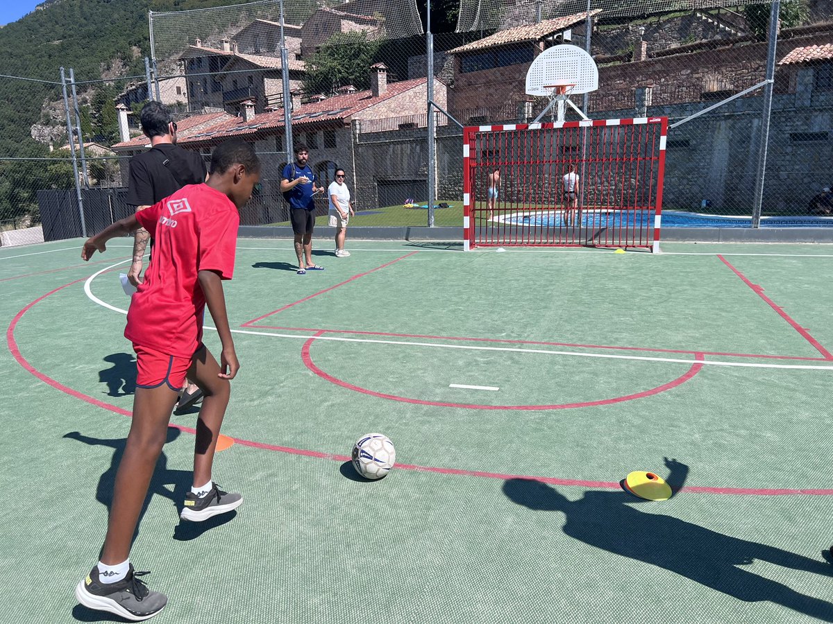 ActivitatsacidH's tweet photo. @acidH_IL #FIL #DIL 
 #somacidH #acidh  #diversitatintelectual @activitatsacidh 
@GMultiesports @bcn_gracia @indepe_gracia https://t.co/4LLsRPdZf4