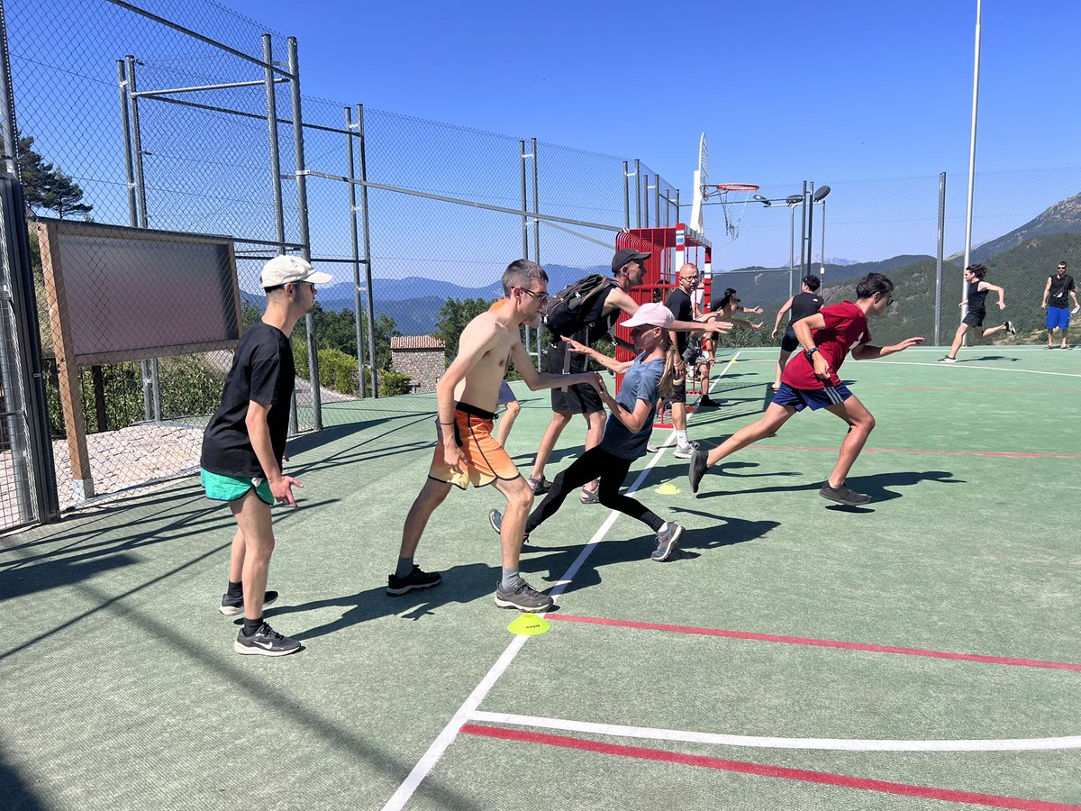 ActivitatsacidH's tweet photo. @acidH_IL #FIL #DIL 
 #somacidH #acidh  #diversitatintelectual @activitatsacidh 
@GMultiesports @bcn_gracia @indepe_gracia https://t.co/4LLsRPdZf4