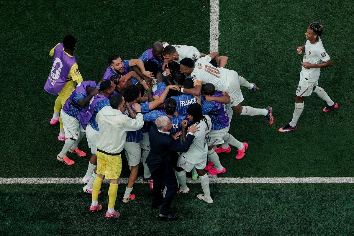 mohammedawaad's tweet photo. هاردلك للجمهور المغربي .. 

كان الفارق واضحاً في لقاء اليوم .. فرنسا شيء خطير جداً

نتمنى مواصلة العمل الكبير على المنتخب المغربي، لنحتفل معكم من جديد في مونديال 2030. https://t.co/MXNyPU35wS