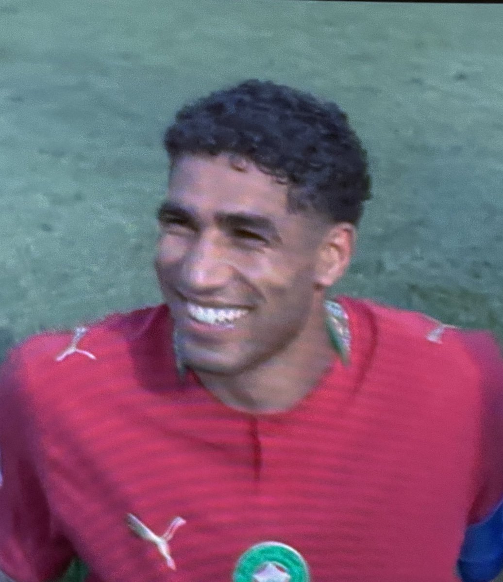 gamestatfc's tweet photo. Full-Time 
France 🇫🇷 2-0 Morocco 🇲🇦 
What a calm and boring game 🤦
I am surprised with morocco’s performance today  🤷 https://t.co/MB9x6yvmZP