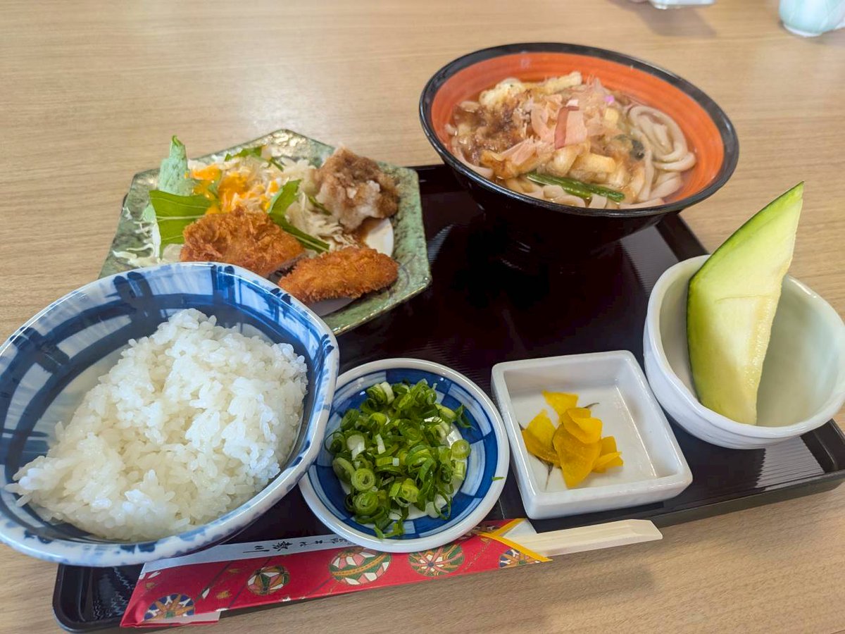 moun_tec's tweet photo. おはようございます！
愛知県津島市は晴れ☀

久しぶりに豊橋行って隠れた名店の「勢川」さんに行ってきた！
やっぱりここは出汁がうんまいよなぁ・・・

本日も一日ご安全に！
#企業公式が毎朝地元の天気を言い合う
#イマソラ https://t.co/TUCt7RVxgO