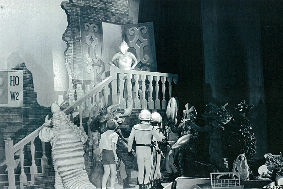 tsuburayaprod's tweet photo. 「7月10日」は #ウルトラマンの日 🎉

1966年、「ウルトラマン」の第一話「ウルトラ作戦第一号」が放送される7月17日より一週間前の7月10日―

ウルトラマン、ウルトラ怪獣、科学特捜隊、が出演し、ウルトラマンの生みの親である円谷英二もゲストで登場した「ウルトラマン前夜祭ウルトラマン誕生」という番組PRイベント(於:杉並公会堂)が公開録画中継で放送されました📺

ウルトラマンがお茶の間のテレビに初めて登場した記念すべき日が7月10日なのです✨

https://t.co/g6dcvwowZo