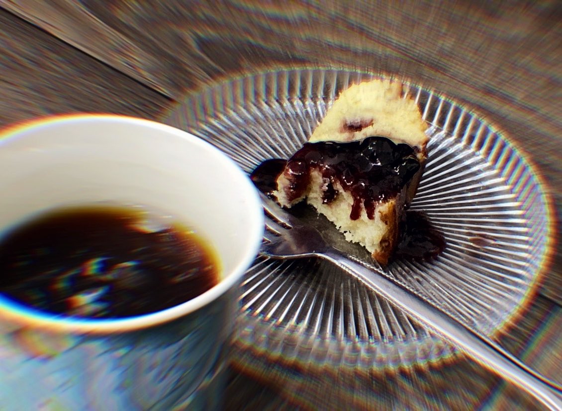 s7633_'s tweet photo. 🫐☕️ https://t.co/vv7rJewmvY