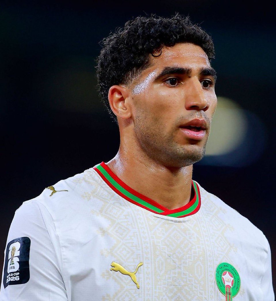 MegaPSG_'s tweet photo. Bravo à Achraf pour son parcours.

Du repos bien mérité, reviens encore plus fort. ❤️💙 https://t.co/EYZvaNCy4L