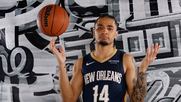 hoyasszn's tweet photo. Former Hoyas guard Micah Peavy today for the #Pelicans in summer league:

🪣 16 points
🎯 6/11 FG – 2/4 3PT
🪙 5 assists
🧼 3 rebounds
🥷 2 steals

All in 33 minutes of play. 🐶 https://t.co/kV8Z68IUla