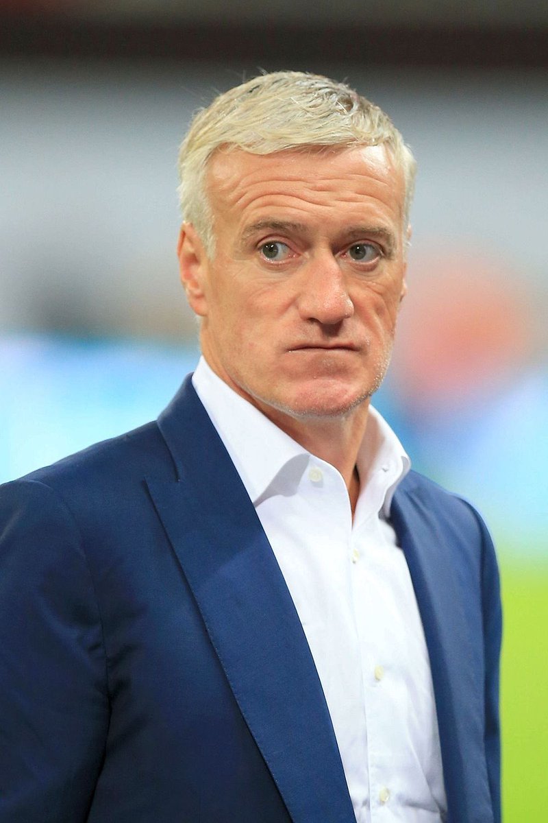 maldiidown's tweet photo. 🚨‼️ÚLTIMA HORA: El vestuario de Francia ha sufrido robos valorados en casi 200 MIL EUROS

Deschamps ha declarado que se han llevado TODO

❌ Aún no se sabe nada de los presuntos ladrones https://t.co/Puszaf3xGM