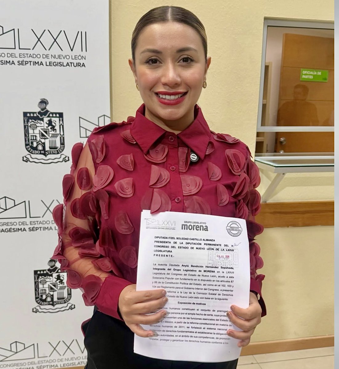 CongresoNL's tweet photo. La Diputada Anylú Bendición Hernández, grupo legislativo de MORENA, presentó una iniciativa para que ninguna persona pierda la oportunidad de denunciar una violación a sus derechos humanos por el simple paso del tiempo, fortaleciendo el acceso a la justicia y la protección de los derechos del pueblo.