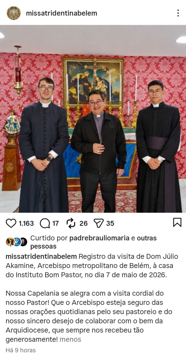 JulianoRdeSous1's tweet photo. Quando os súditos vestem-se mais dignamente que os prelados.

Entre os leigos o Arcebispo passa a imagem de um pessoa normal, e não de alguém com uma das mais altas dignidades da Terra. https://t.co/APQGbd80zr