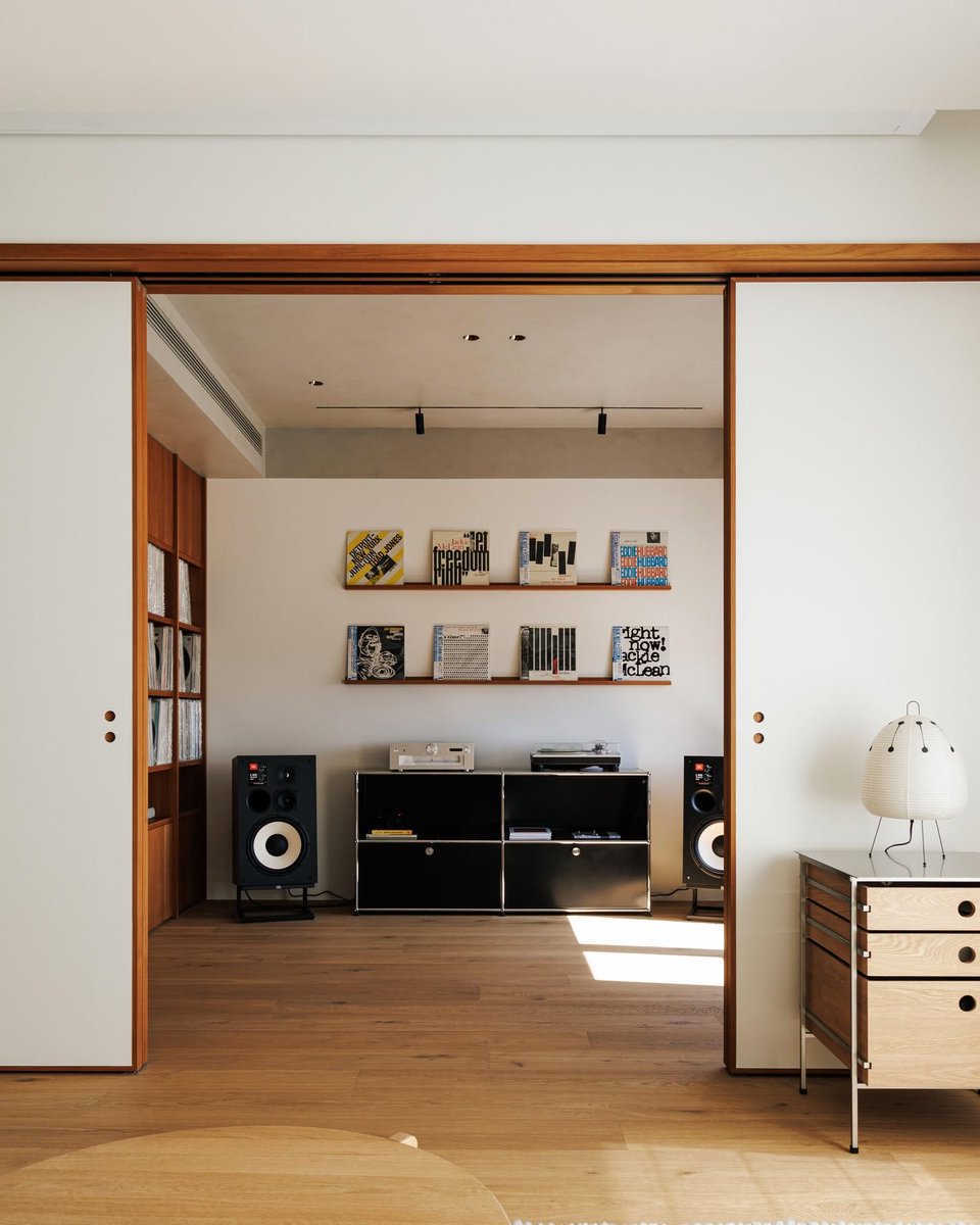 interiorsuckerr's tweet photo. The beauty of Japandi style https://t.co/BK3RXS8i3e