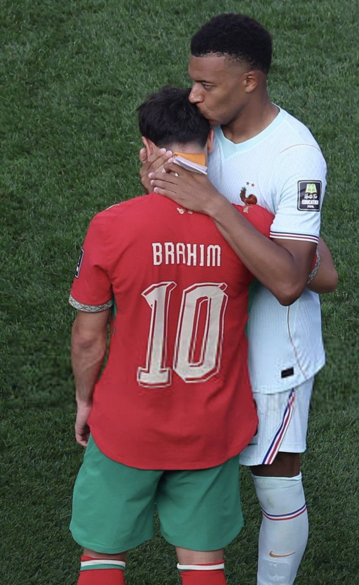ofootball__'s tweet photo. Kylian Mbappé and Brahim Díaz. https://t.co/TriTCTh2y6