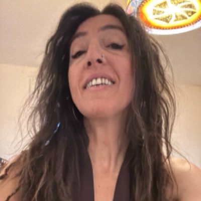 LadyMarilena's tweet photo. Oui, c’est moi 😜 https://t.co/mtj0Ihdxdw