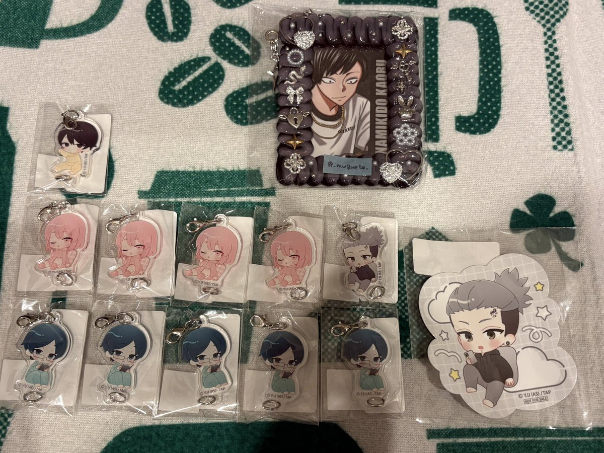 _muguete_'s tweet photo. 【桃源暗鬼　交換】

公式オンライン特典　チャーム

【譲】
⭐︎無陀野、⭐︎淀川、皇后崎、矢颪、遊摺部、手術岾、屏風ヶ浦、桃角、桃華、桃宮、桃巌

【求】
ポスカ並木度(等身⇄ねむねむ可)
300円+送料(無印のみ)

☆は並木度との交換のみ
並木度含む場合、他のキャラとのまとめて交換ご相談◎ https://t.co/tyhajft0Bt