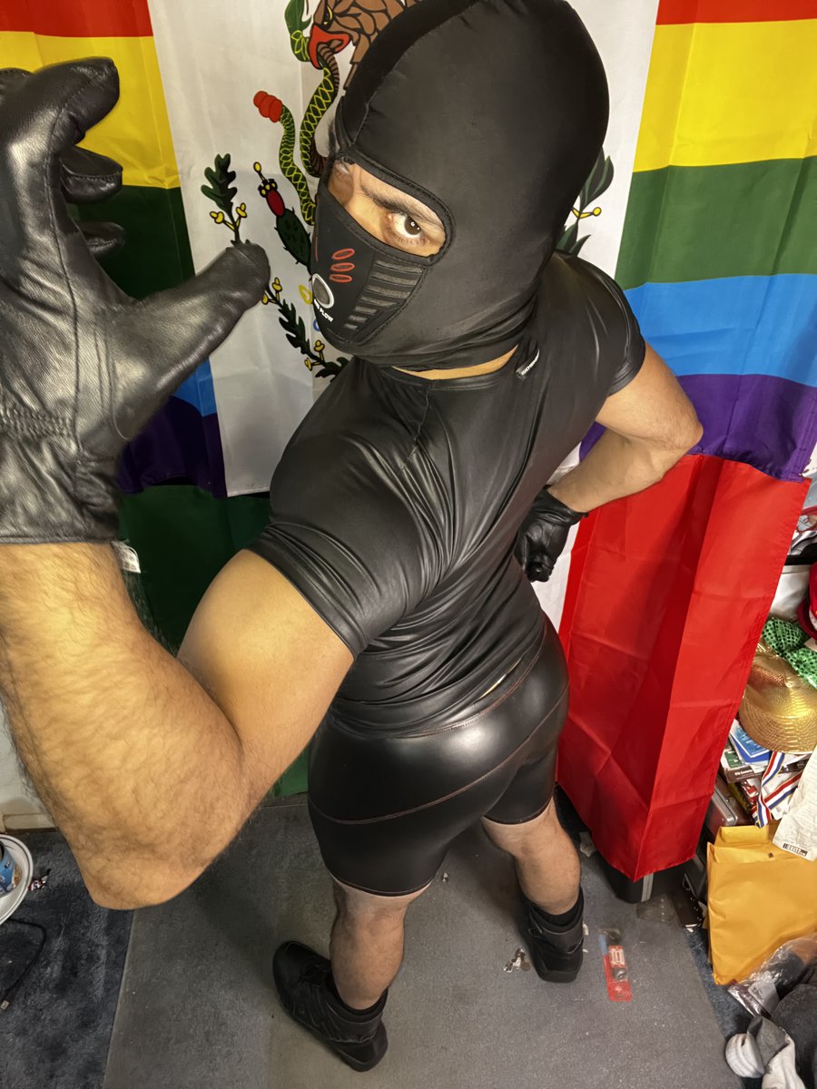 MexiNinjaBoi's tweet photo. My Leather Ninja Garments (Shot 12 - Shot 16 )🥷🏽🖤
-
A Kuro Leather Ninja, whilst wearing longer but tighter LEATHER shorts, ......TRYING to show off his biggest ASSET. 🍑😅He dramatically holds up his hand open to show his empowerment a few OTHER WAYS lol 😅🖤🥷🏽
-
#faux #fakeleather #mexicano #mexican #gay #gayman #muscle #muscleflex #leatherninja #ninjaculture #blackninja #manbutt #leather