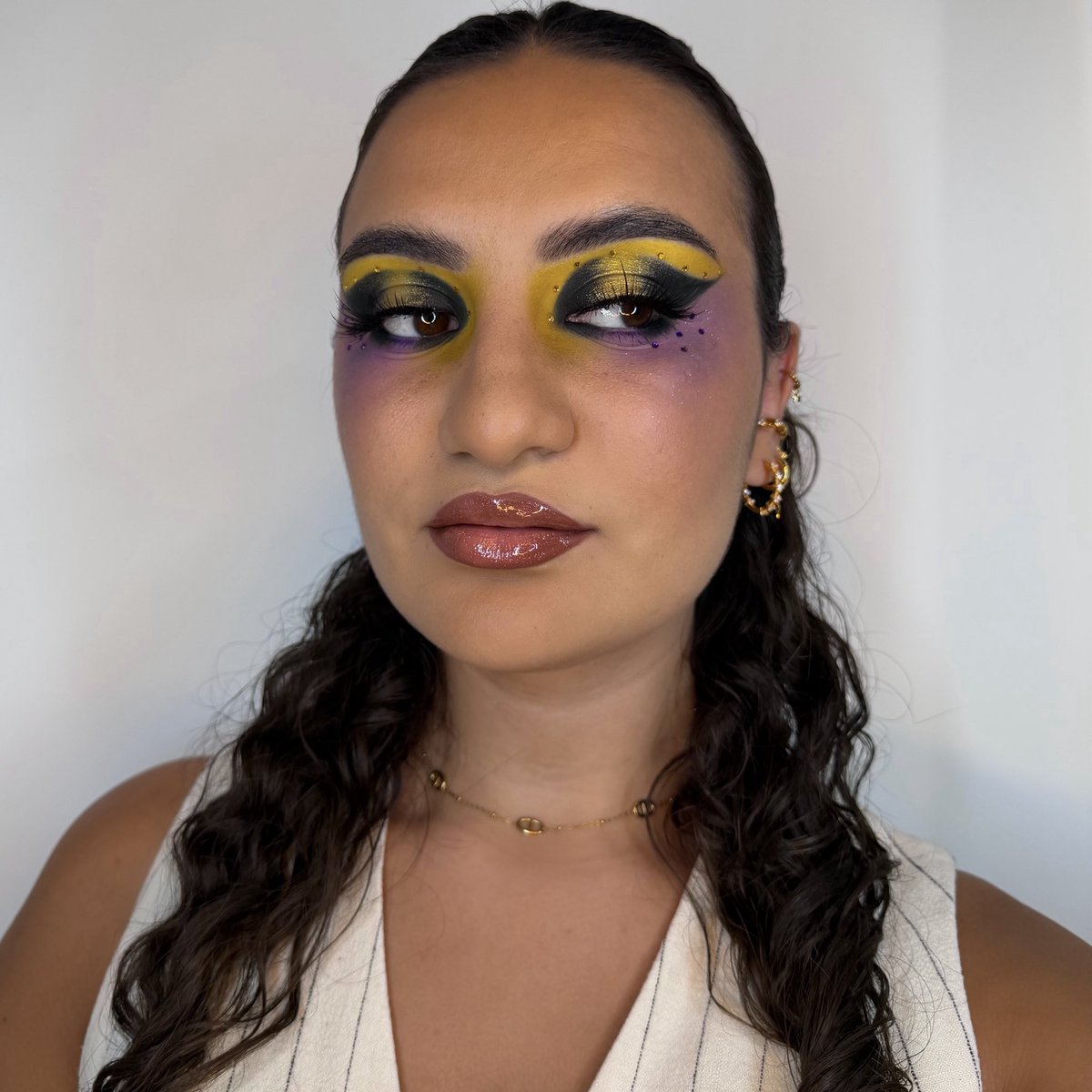 mxxnligans's tweet photo. makeup ib : K•POPS! ❇️🫰🏼💜 #andersonpaak #kpops #netflix #makeup https://t.co/PLOUzeWC0y
