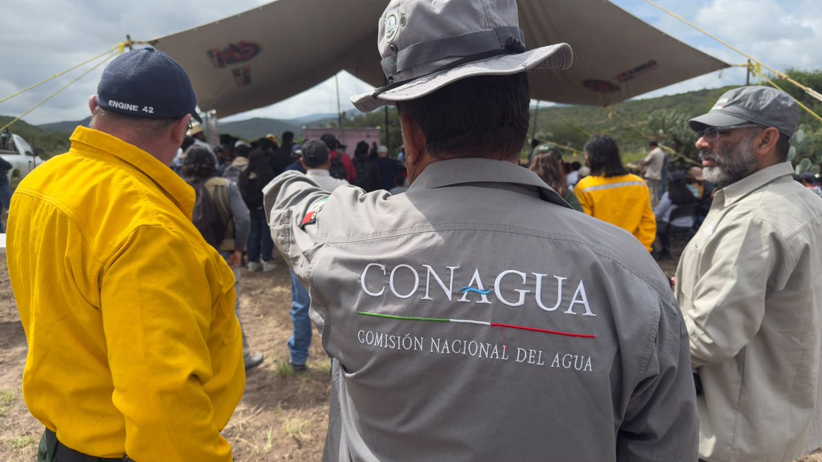 ConaguaDLQro's tweet photo. 🌱 En el marco del 25.º aniversario de la #CONAFOR, #Conagua participó en el Evento Nacional de Reforestación 2026, fortaleciendo las acciones del #GobiernoDeMéxico para conservar los bosques, proteger las cuencas y cuidar el agua. 💧🇲🇽 https://t.co/mzT4fDP2xE
