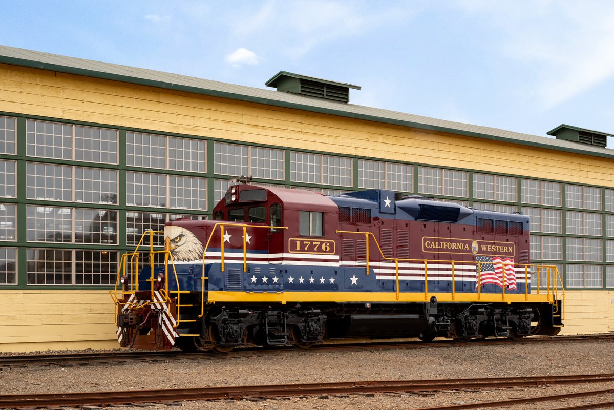 SkunkTrain's tweet photo. 🇺🇸 Introducing Locomotive 1776.

To honor America's 250th Anniversary, the Skunk Train has unveiled a special commemorative locomotive celebrating the spirit, history, and enduring legacy of America's railroads.

Read the full announcement: https://t.co/5UW3We64y6

#America250 https://t.co/iWqfn2IakX