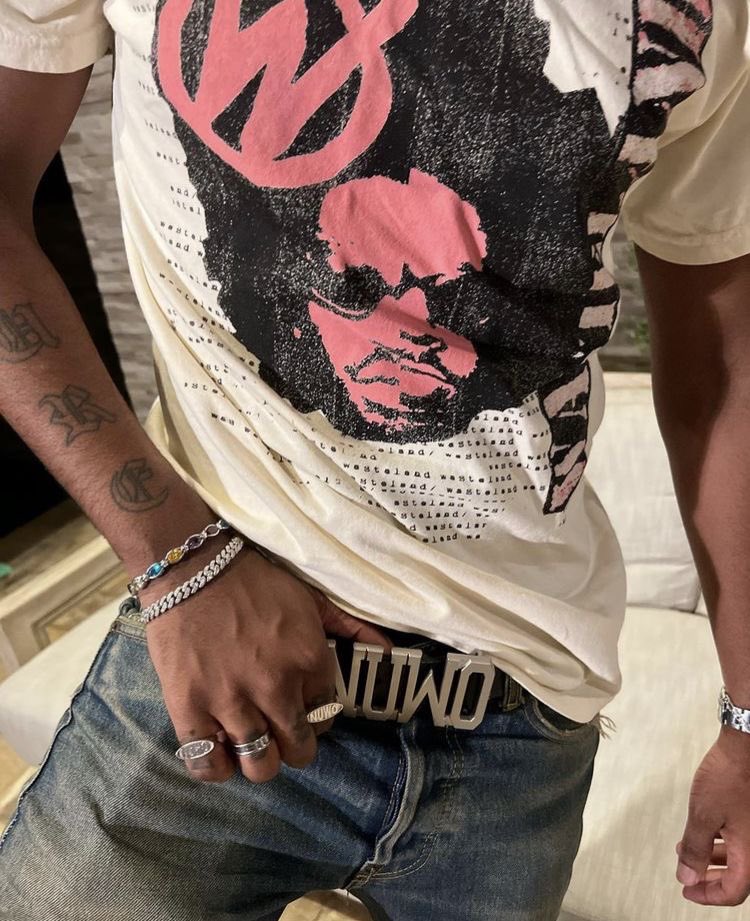 eomdolli's tweet photo. WASTELAND, Brent Faiyaz (2022) https://t.co/5jhzWyZAtk