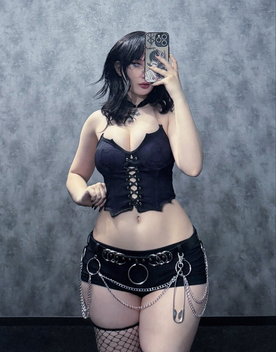 epicinternetgf's tweet photo. tummy https://t.co/zSBai1VlmL