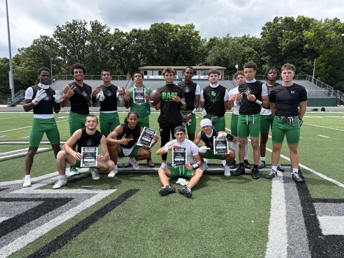 WLC_Football's tweet photo. Great, sunny day of competition at Historic Raabe for our 7v7 passing tournament‼️

🏆Shoutout to Port Washington for bringing home the championship 🏆 

Thanks to all the teams that joined us!

#NoGreaterLove #ArmorUp https://t.co/eBhjRwXIUS