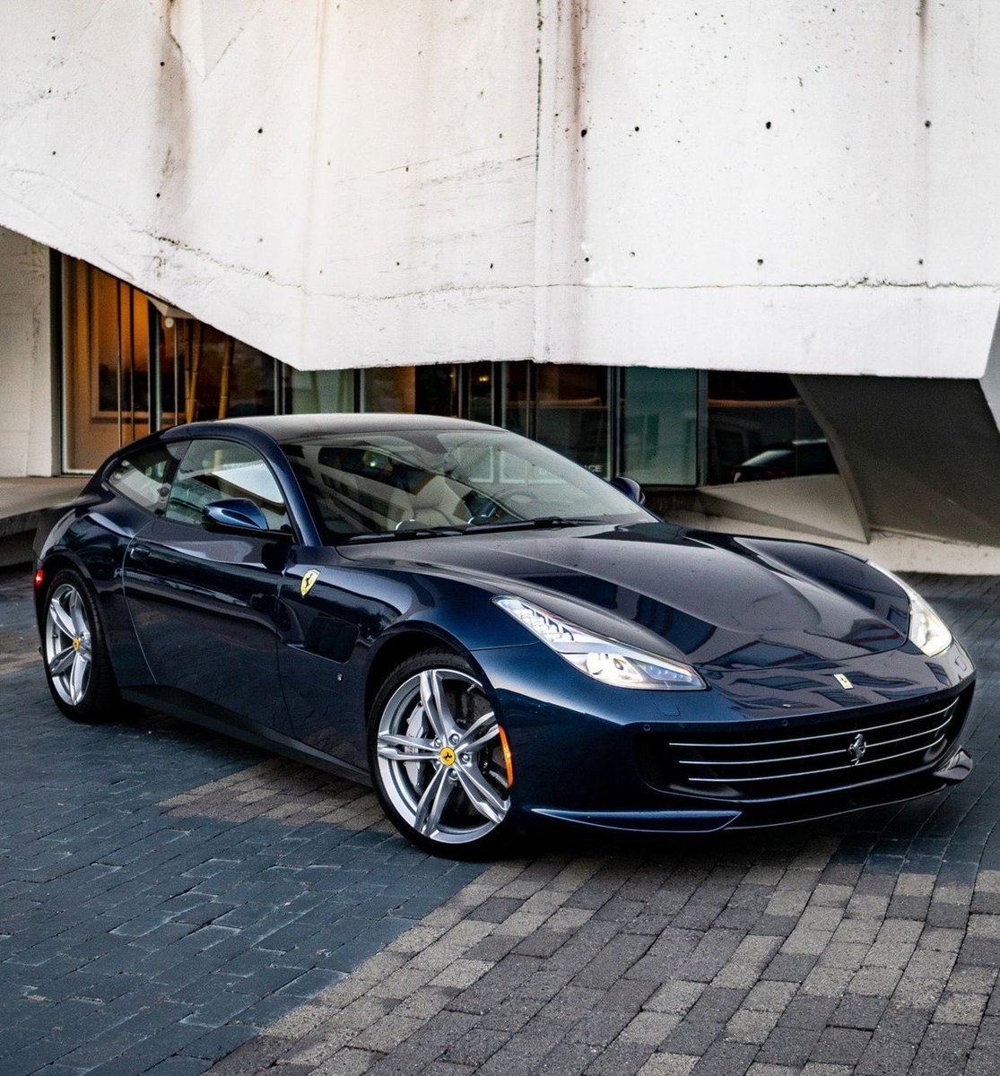 carwpln's tweet photo. The new Daytona Shooting Brake is a wild retro-future spaceship, complete with those 1974 train-like flat windows.

But honestly? For pure, flowing Italian curves, the GTC4Lusso still holds the crown for me.

Retro-futurism or Lusso curves? Which V12 wins? 🏎️🔥
#Ferrari #V12 https://t.co/cQjsZDTlNa